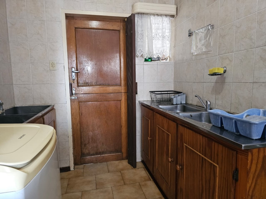 4 Bedroom Property for Sale in Barry Hertzog Park KwaZulu-Natal