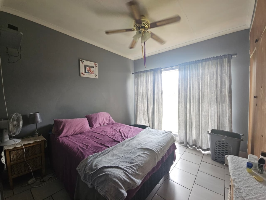 4 Bedroom Property for Sale in Barry Hertzog Park KwaZulu-Natal