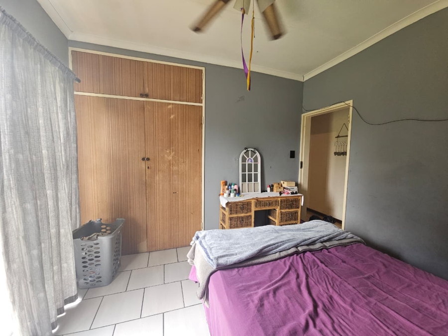 4 Bedroom Property for Sale in Barry Hertzog Park KwaZulu-Natal