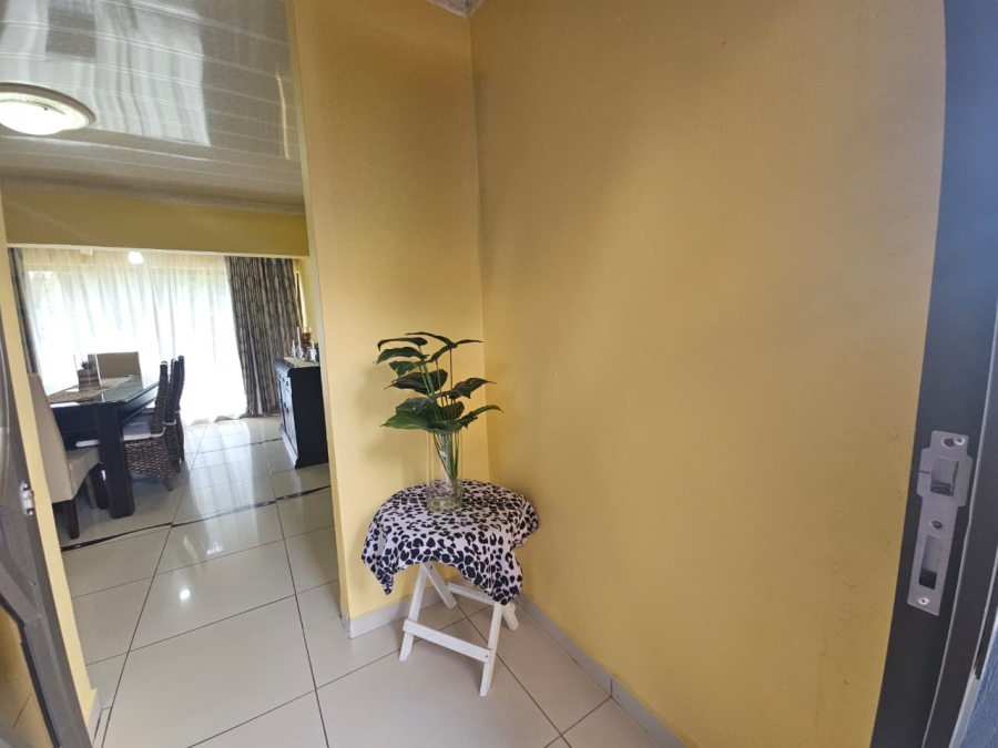 3 Bedroom Property for Sale in Signal Hill KwaZulu-Natal