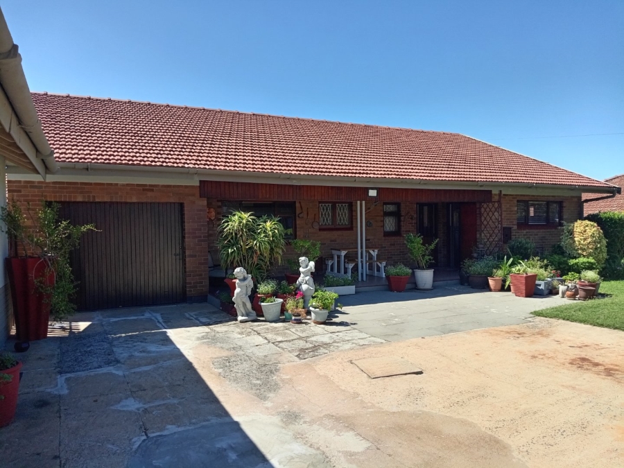 4 Bedroom Property for Sale in Shelly Beach KwaZulu-Natal