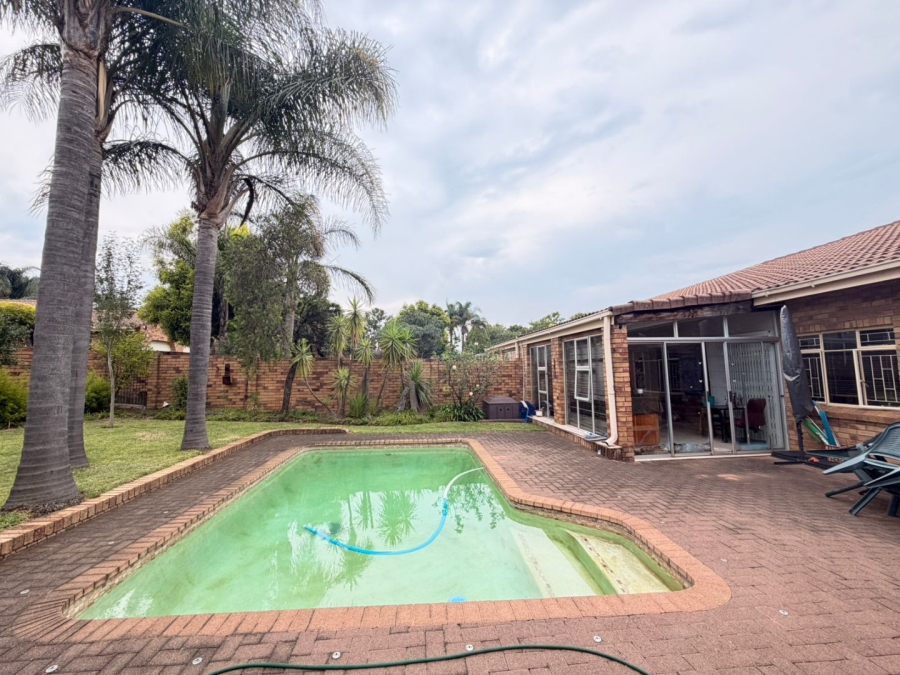3 Bedroom Property for Sale in Huttenheights KwaZulu-Natal