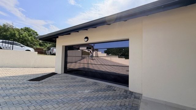 5 Bedroom Property for Sale in Shelly Beach KwaZulu-Natal