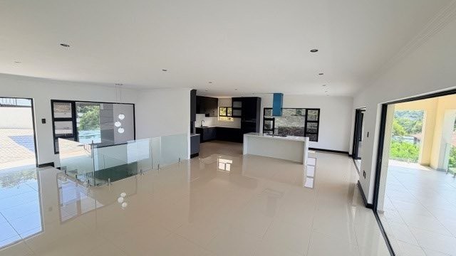 5 Bedroom Property for Sale in Shelly Beach KwaZulu-Natal