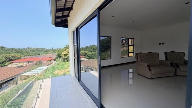 5 Bedroom Property for Sale in Shelly Beach KwaZulu-Natal
