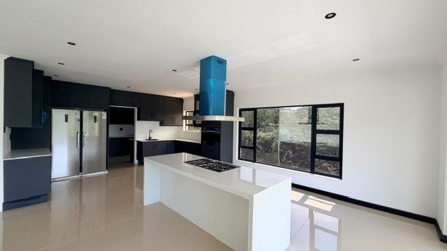 5 Bedroom Property for Sale in Shelly Beach KwaZulu-Natal
