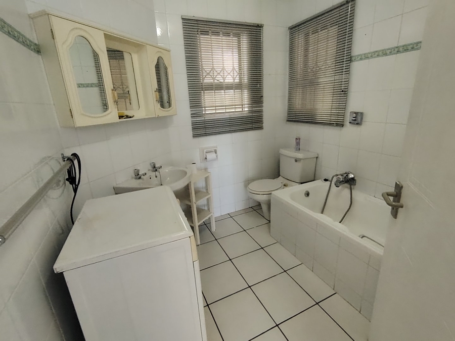3 Bedroom Property for Sale in Manaba Beach KwaZulu-Natal