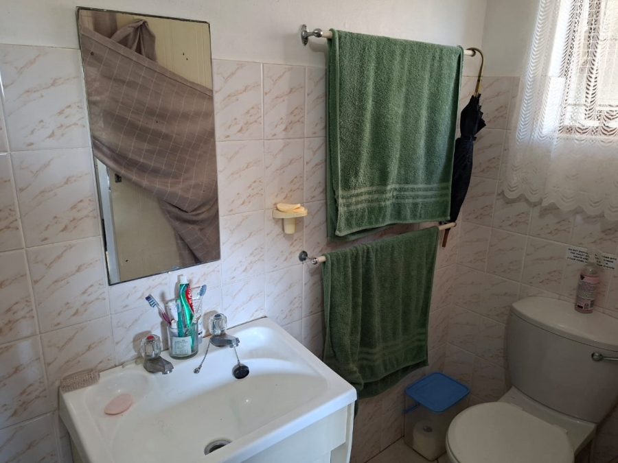 2 Bedroom Property for Sale in Hibberdene KwaZulu-Natal