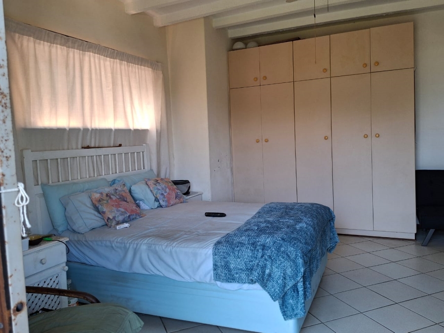 2 Bedroom Property for Sale in Hibberdene KwaZulu-Natal