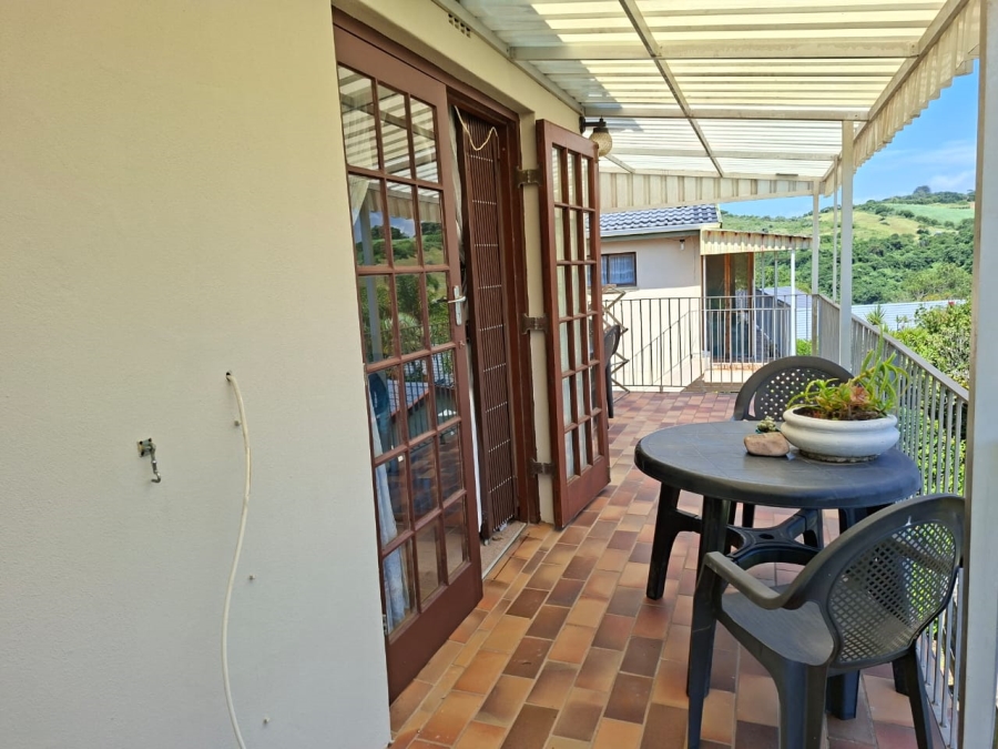 2 Bedroom Property for Sale in Hibberdene KwaZulu-Natal