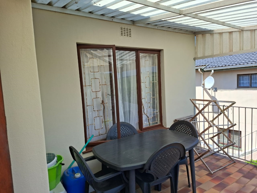 2 Bedroom Property for Sale in Hibberdene KwaZulu-Natal