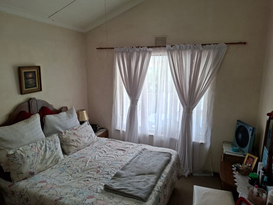 2 Bedroom Property for Sale in Hibberdene KwaZulu-Natal