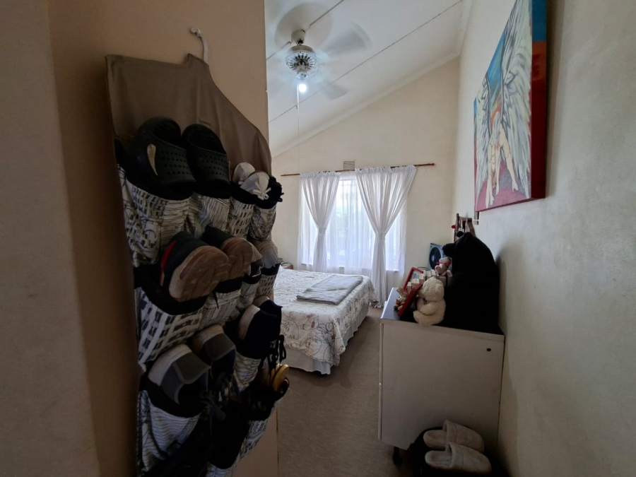 2 Bedroom Property for Sale in Hibberdene KwaZulu-Natal