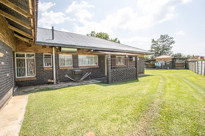 5 Bedroom Property for Sale in Newcastle KwaZulu-Natal