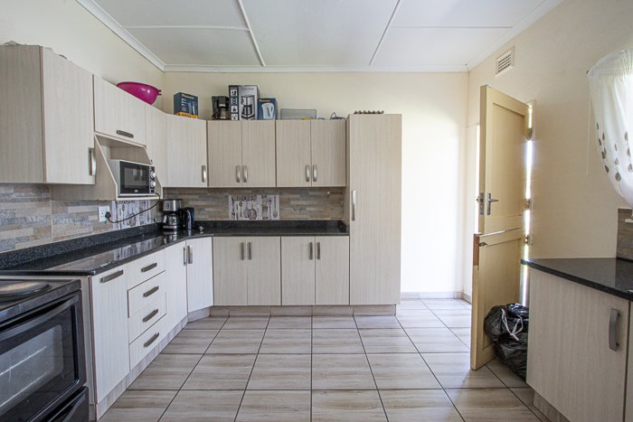 5 Bedroom Property for Sale in Newcastle KwaZulu-Natal