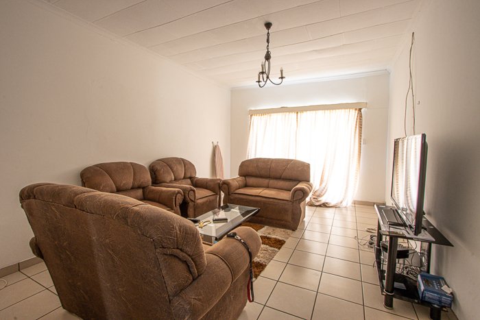 5 Bedroom Property for Sale in Newcastle KwaZulu-Natal