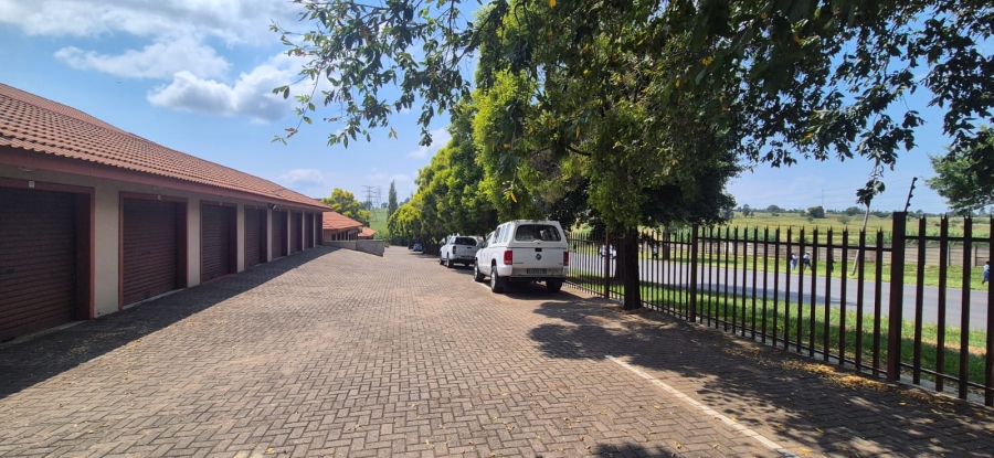 1 Bedroom Property for Sale in Pioneer Park KwaZulu-Natal