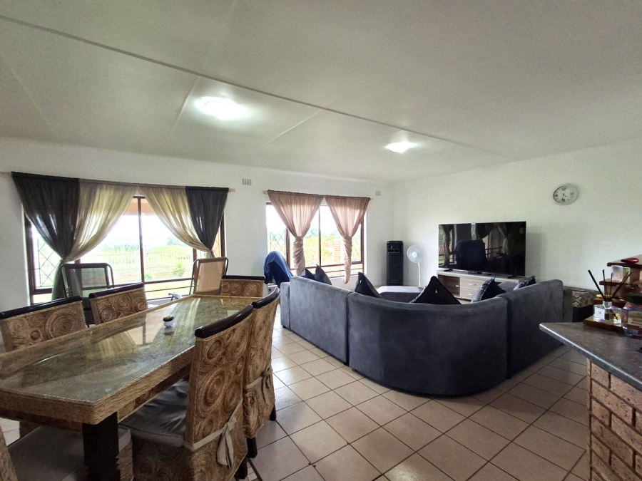 3 Bedroom Property for Sale in Port Edward KwaZulu-Natal