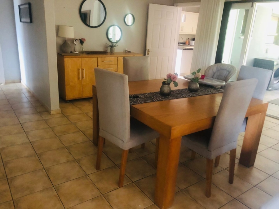 4 Bedroom Property for Sale in Kloof KwaZulu-Natal