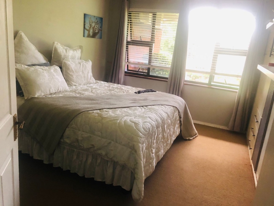 4 Bedroom Property for Sale in Kloof KwaZulu-Natal