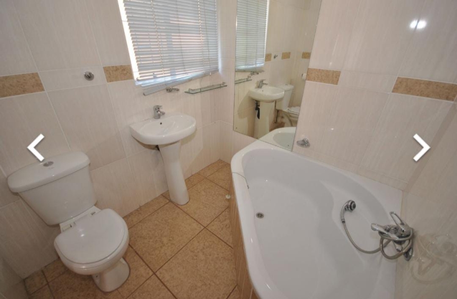 2 Bedroom Property for Sale in Pioneer Park KwaZulu-Natal