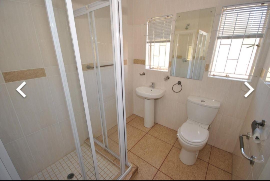 2 Bedroom Property for Sale in Pioneer Park KwaZulu-Natal