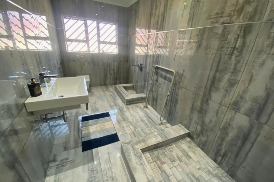 4 Bedroom Property for Sale in Vryheid KwaZulu-Natal