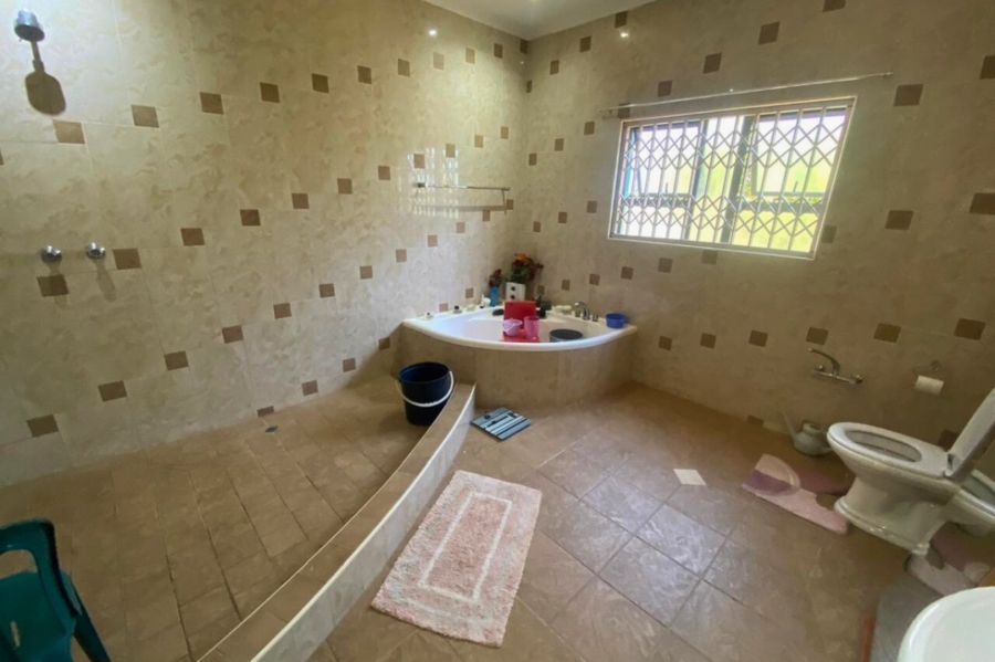 4 Bedroom Property for Sale in Vryheid KwaZulu-Natal