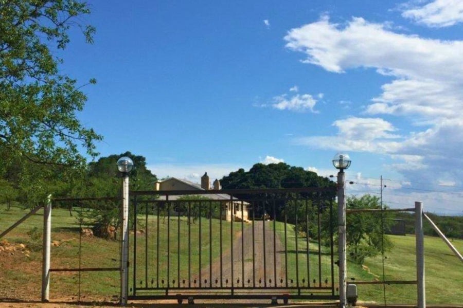 Commercial Property for Sale in Newcastle Rural KwaZulu-Natal