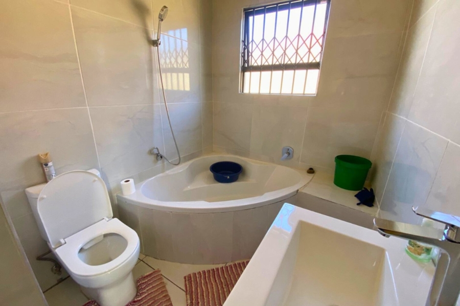 3 Bedroom Property for Sale in Vryheid KwaZulu-Natal