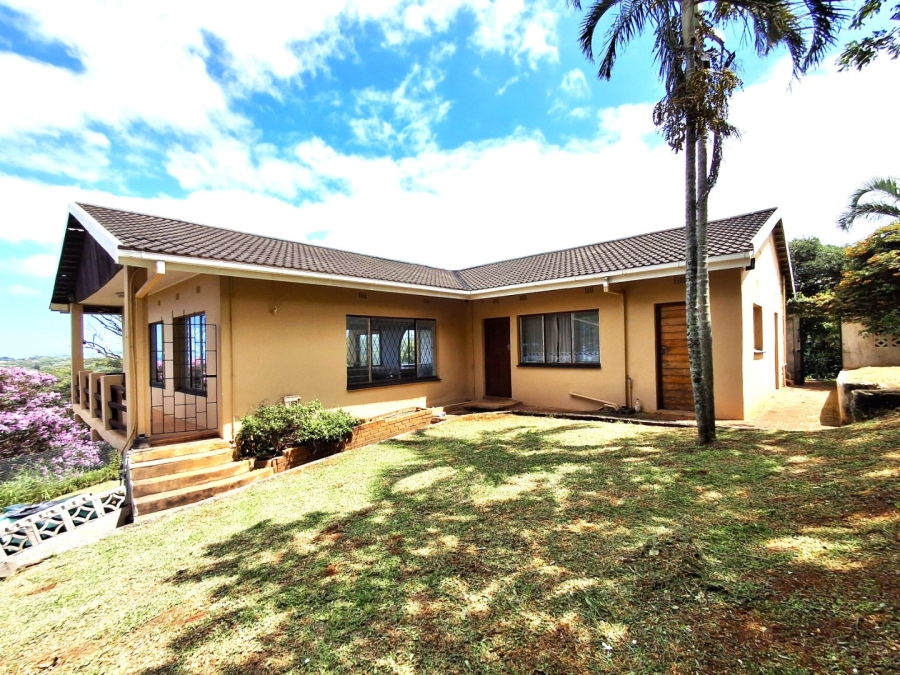 5 Bedroom Property for Sale in Leisure Crest KwaZulu-Natal