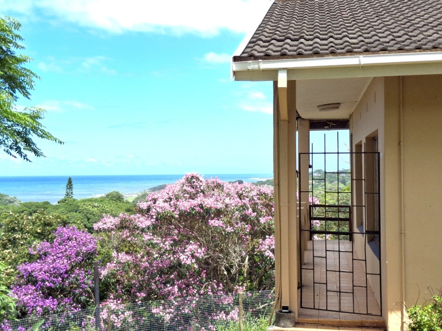 5 Bedroom Property for Sale in Leisure Crest KwaZulu-Natal