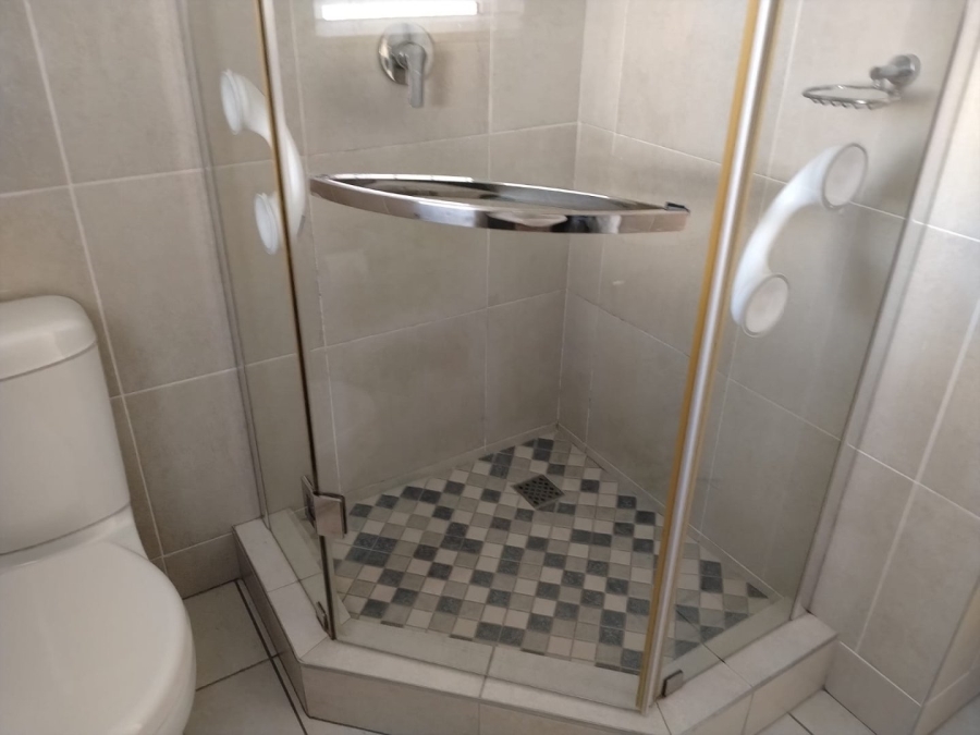 1 Bedroom Property for Sale in Scottburgh Central KwaZulu-Natal