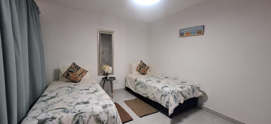 2 Bedroom Property for Sale in Margate KwaZulu-Natal