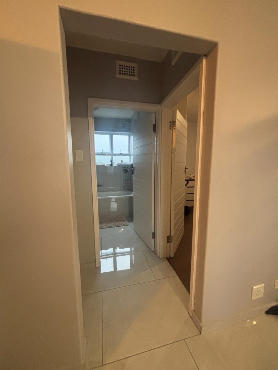 To Let 2 Bedroom Property for Rent in Amanzimtoti KwaZulu-Natal