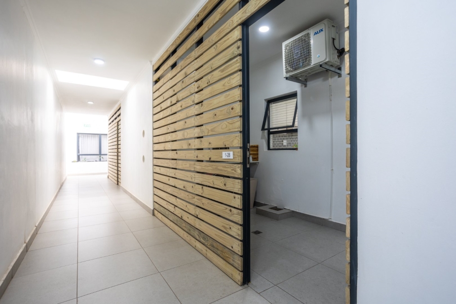 1 Bedroom Property for Sale in Umhlanga KwaZulu-Natal