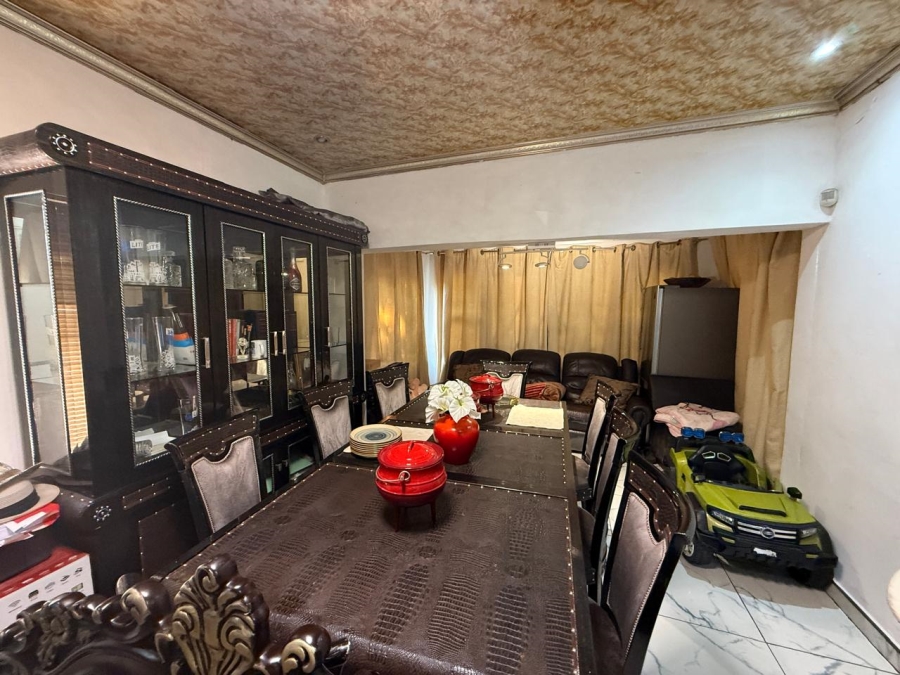 4 Bedroom Property for Sale in Scottsville KwaZulu-Natal