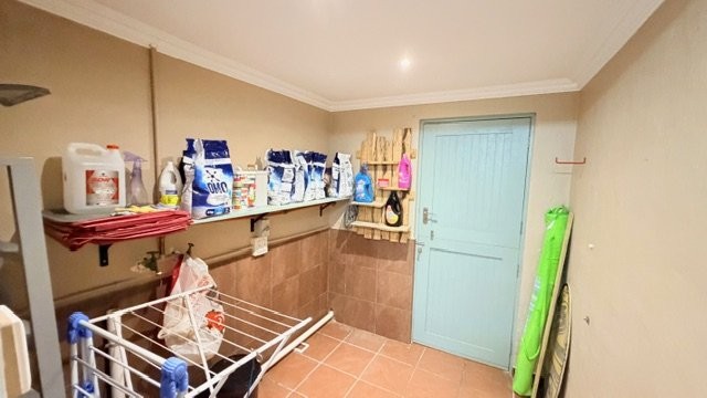 5 Bedroom Property for Sale in Trafalgar KwaZulu-Natal