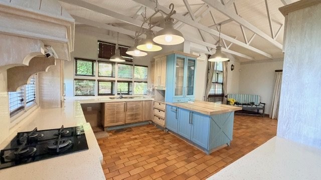 5 Bedroom Property for Sale in Trafalgar KwaZulu-Natal