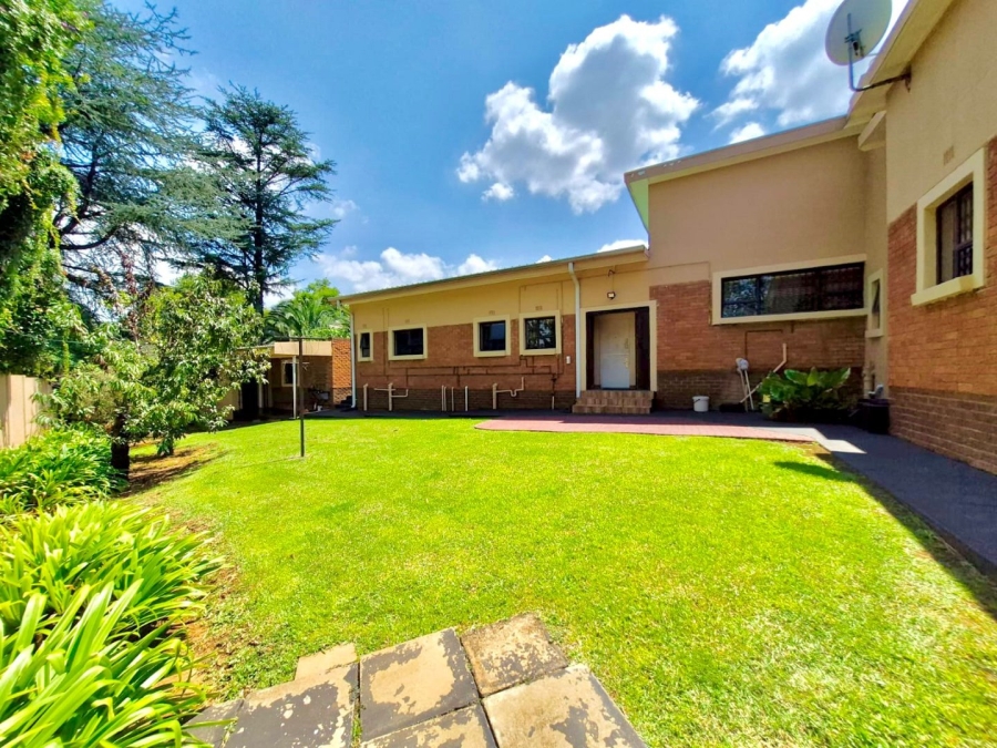 5 Bedroom Property for Sale in Signal Hill KwaZulu-Natal