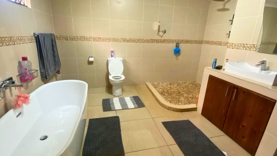 4 Bedroom Property for Sale in Vryheid KwaZulu-Natal