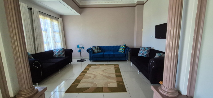 4 Bedroom Property for Sale in Parkside KwaZulu-Natal