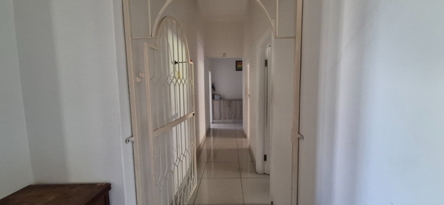4 Bedroom Property for Sale in Parkside KwaZulu-Natal