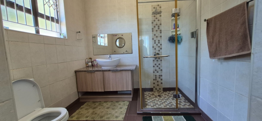 4 Bedroom Property for Sale in Parkside KwaZulu-Natal