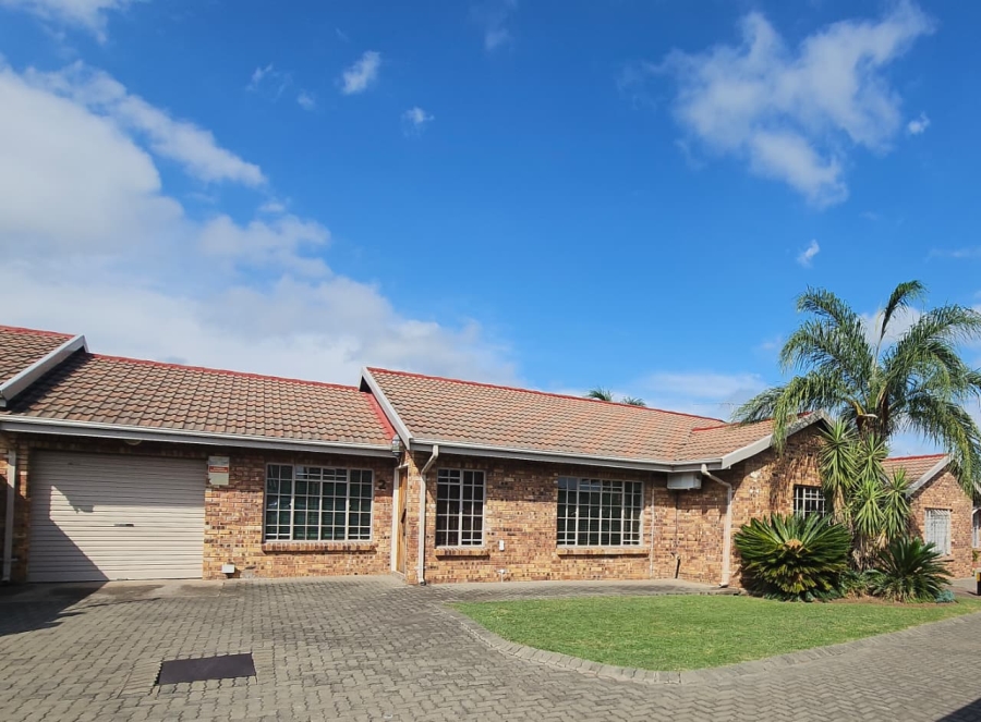 3 Bedroom Property for Sale in Huttenheights KwaZulu-Natal