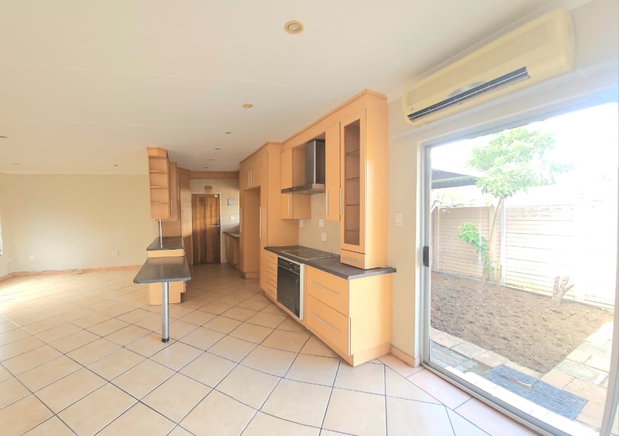 3 Bedroom Property for Sale in Huttenheights KwaZulu-Natal