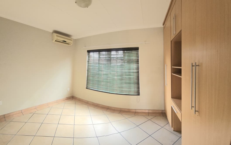 3 Bedroom Property for Sale in Huttenheights KwaZulu-Natal