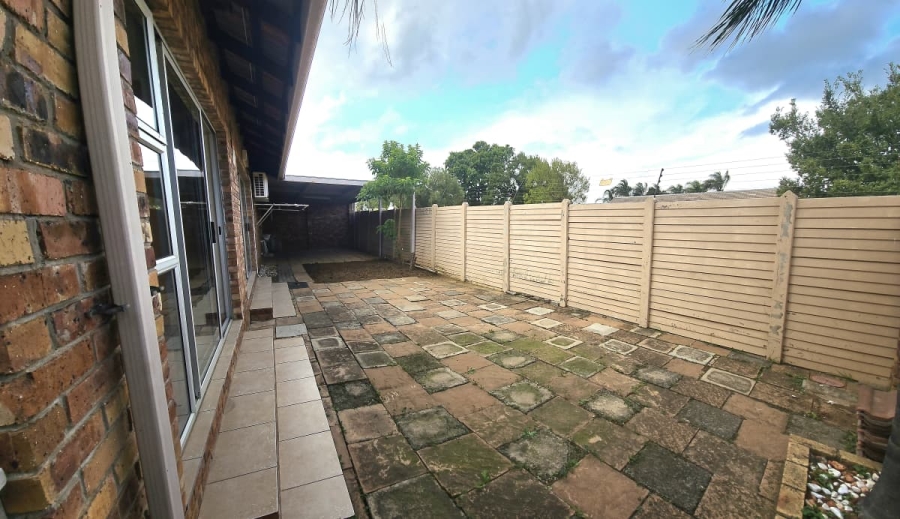 3 Bedroom Property for Sale in Huttenheights KwaZulu-Natal