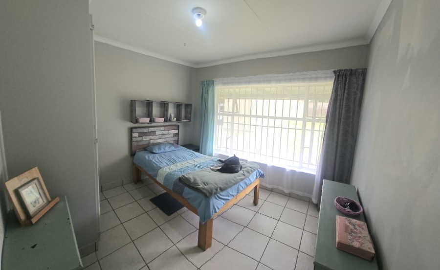 4 Bedroom Property for Sale in Sunnyridge KwaZulu-Natal