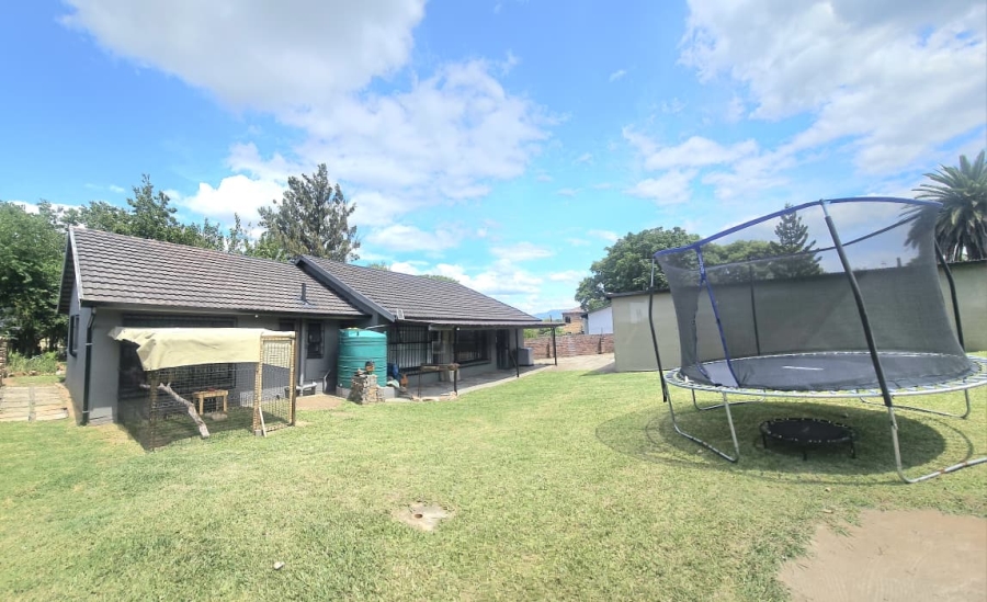 4 Bedroom Property for Sale in Sunnyridge KwaZulu-Natal